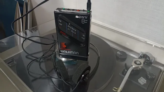 Walkman Sony WM-F200II Funziona perfettamente