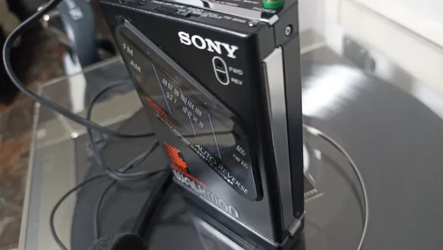 Walkman Sony WM-F200II Funziona perfettamente