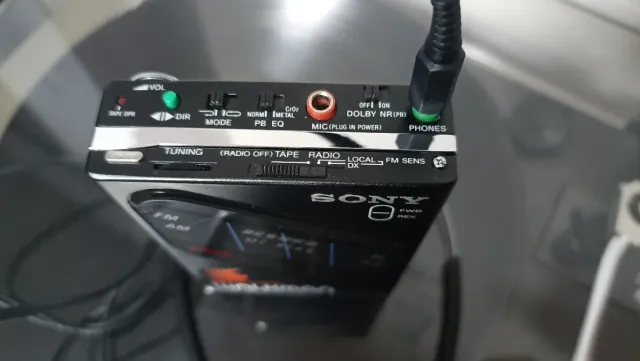 Walkman Sony WM-F200II Funziona perfettamente