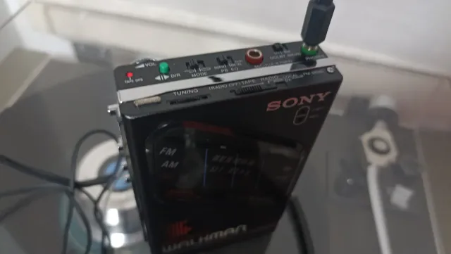 Walkman Sony WM-F200II Funziona perfettamente