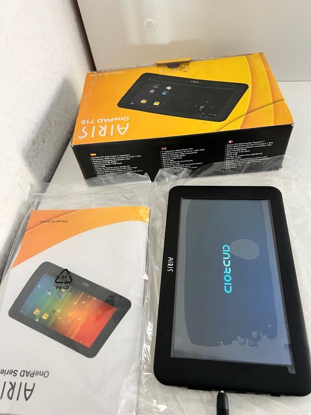 Tablet Airis OnePAD 715 Negra