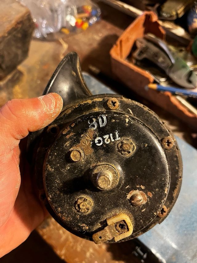 Claxon de coche antiguo