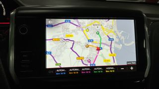 Peugeot 2008 PureTech 130 S&S Allure EAT8 96 kW (130 CV)