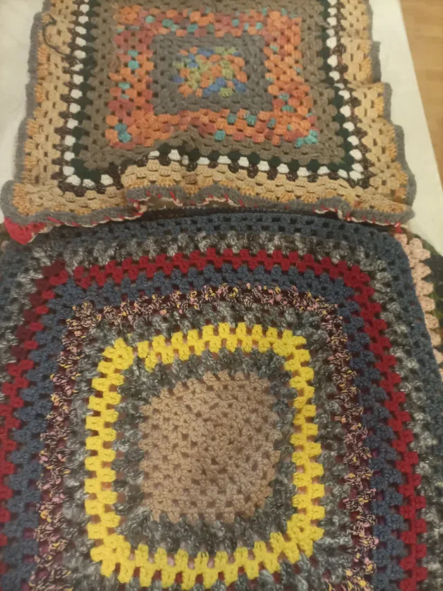 Coppia Copricuscini Fatti a Mano