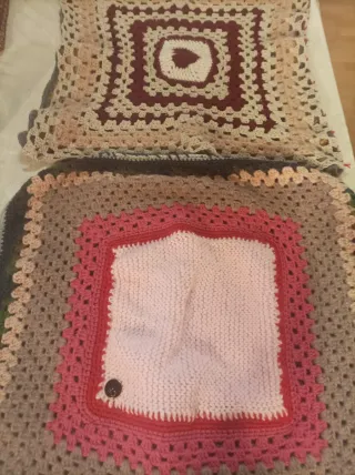 Coppia Copricuscini Fatti a Mano