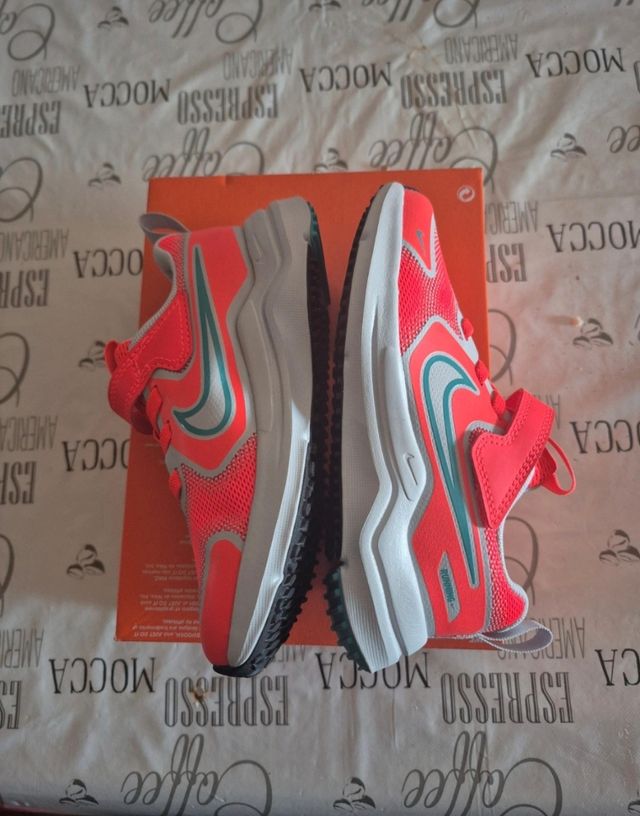 Nike Cosmic Runner Talla 28.5