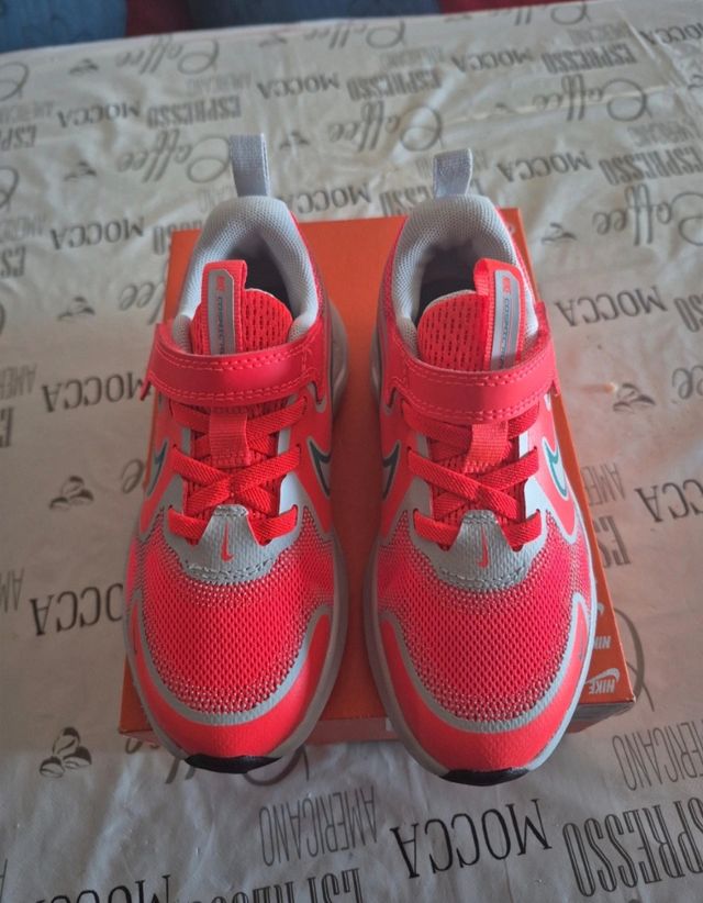 Nike Cosmic Runner Talla 28.5