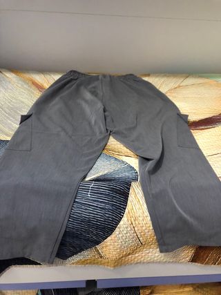 Pantaloni eleganti gamba larga grigi