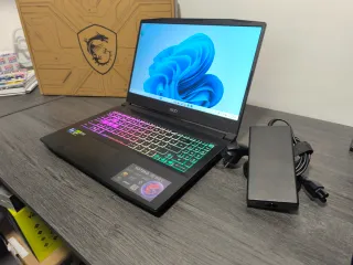 MSI i7 Gaming RTX 4070 16GB RAM 1TB SSD c/Garantia