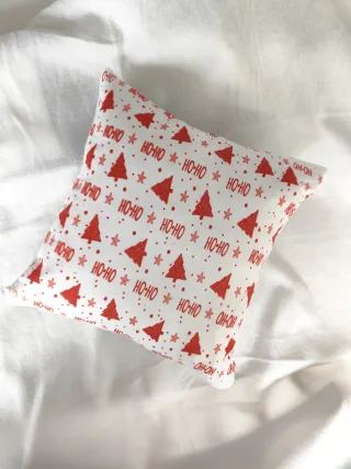 Fundas de cojín navideñas rojas y blancas