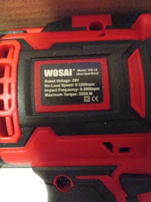 Atornilladora de impacto.