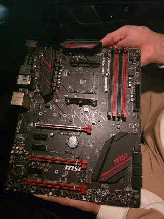 Placa Base MSI X470 Gaming Plus