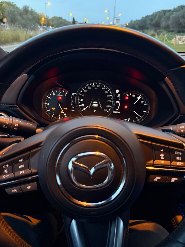 MAZDA CX-5 2.5 GE ZENITH BLACK 2WD AT 194 cv