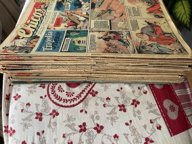 55 Comics Chicos años 40,Tragedia en Oriente,etc..