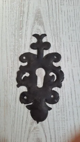 Bocallaves ornamental forja artística