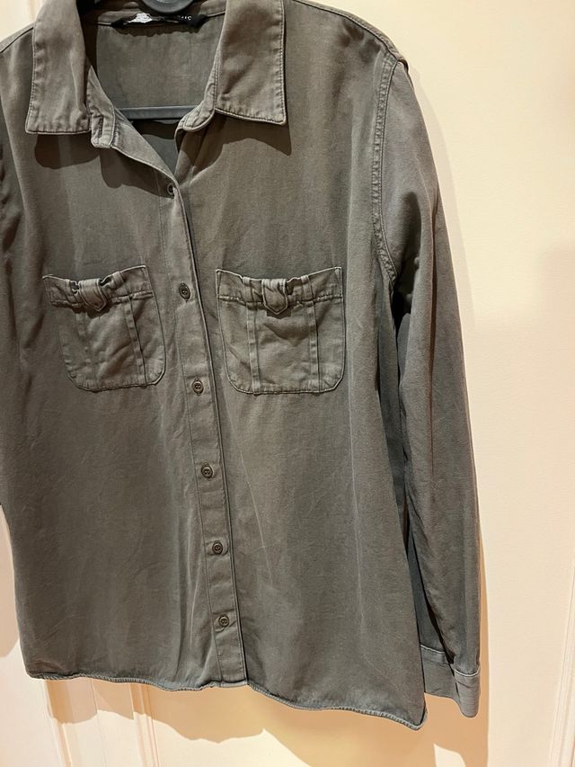 Sobrecamisa Zara verde militar