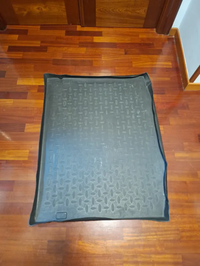 Protector maletero toyota Auris 2014