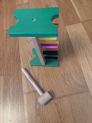 Juego de martillo y clavijas IKEA