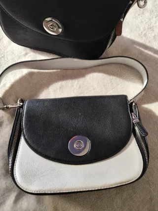 Set borse intercambiabili nero e bianco e marrone.