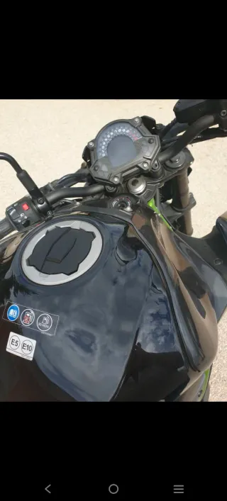 Kawasaki Z900 ( 7.000km)