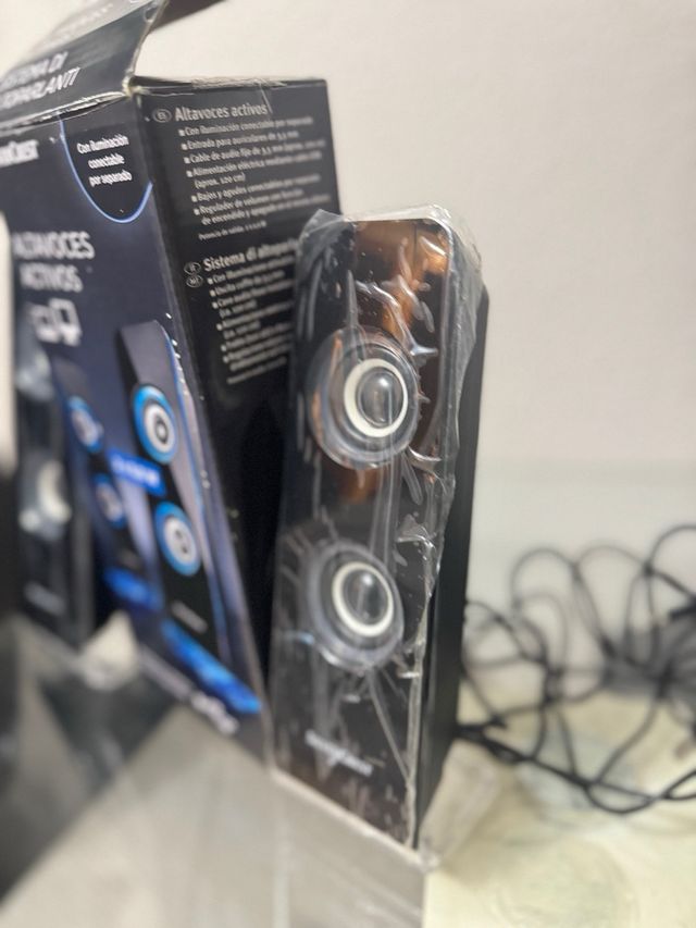 Altavoces SilverCrest con Iluminación LED