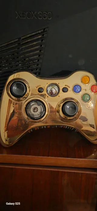 Xbox 360 Kinect e Controller Oro + 4 giochi