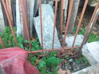 Cancelín de hierro forjado antiguo