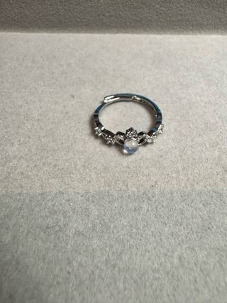 Anel Coroa com Pedra Lua e Zircônias