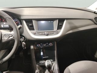 Opel Grandland X 1.2 Turbo Selective 96 kW (130 CV)