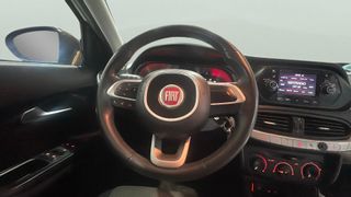 Fiat Tipo Sedan 1.4 Easy 70 kW (95 CV)