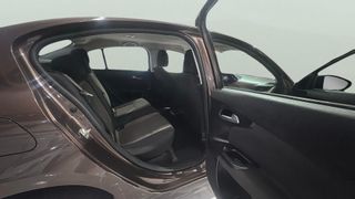 Fiat Tipo Sedan 1.4 Easy 70 kW (95 CV)