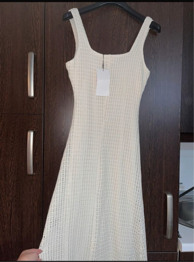 Vestido Zara