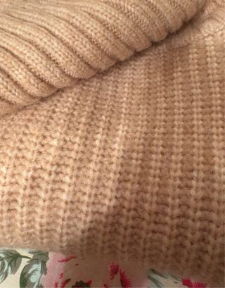 Chaleco Zara cuello alto beige Talla S