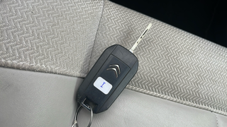 Citroen C4 Cactus BlueHDi 100 S&S Live 73 kW (99 CV)