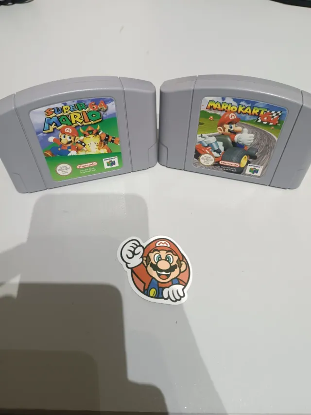 Mario kart + Super Mario 64. Nintendo 6