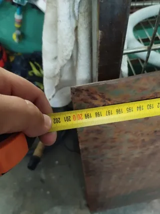 Lámina de hierro con relieve