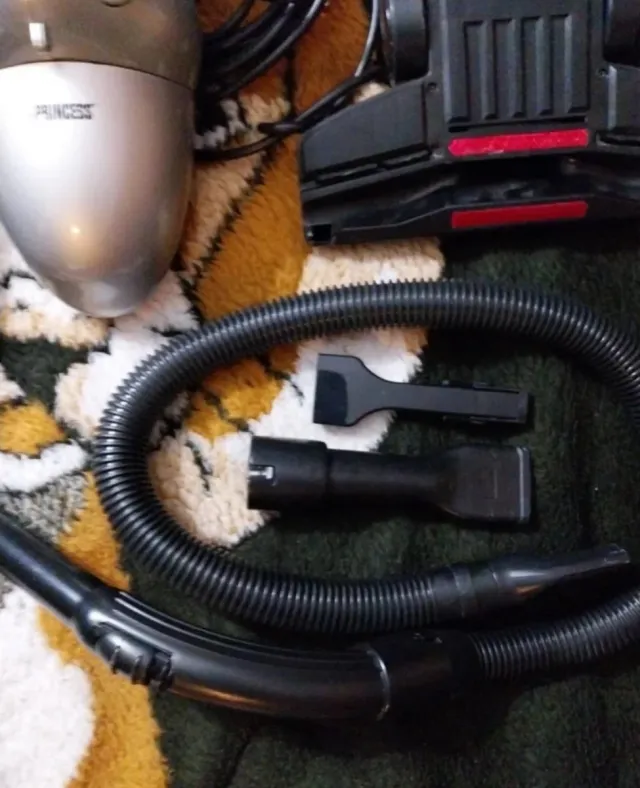 Princess Aspirador de mano o escoba + accesorios