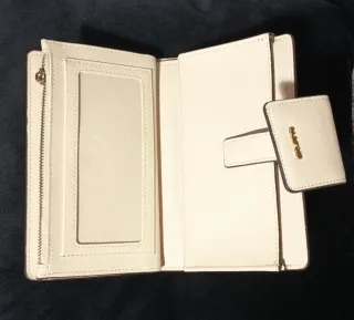 Cartera de mano Parfois
