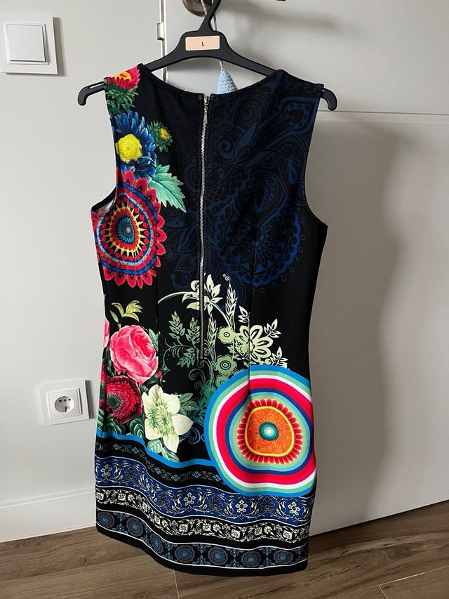 Vestido estilo Desigual Talla M/38
