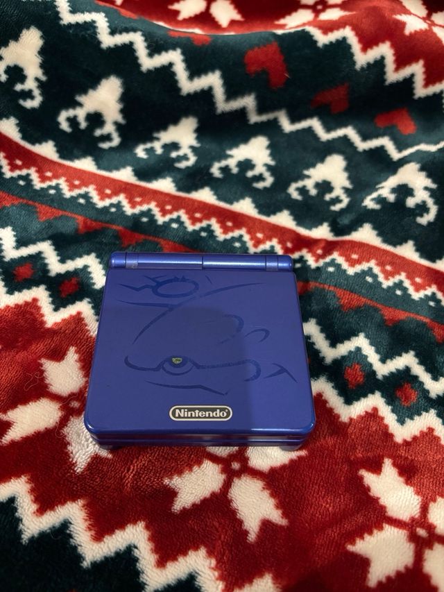 Nintendo Game Boy Advance SP Ed. Kyogre