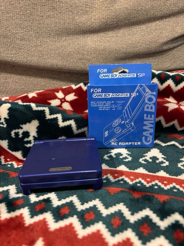 Nintendo Game Boy Advance SP Ed. Kyogre