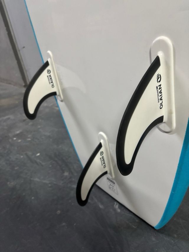 TABLA DE SURF OLAIAN 8’2 – 100L (AZUL) COMO NUEVA