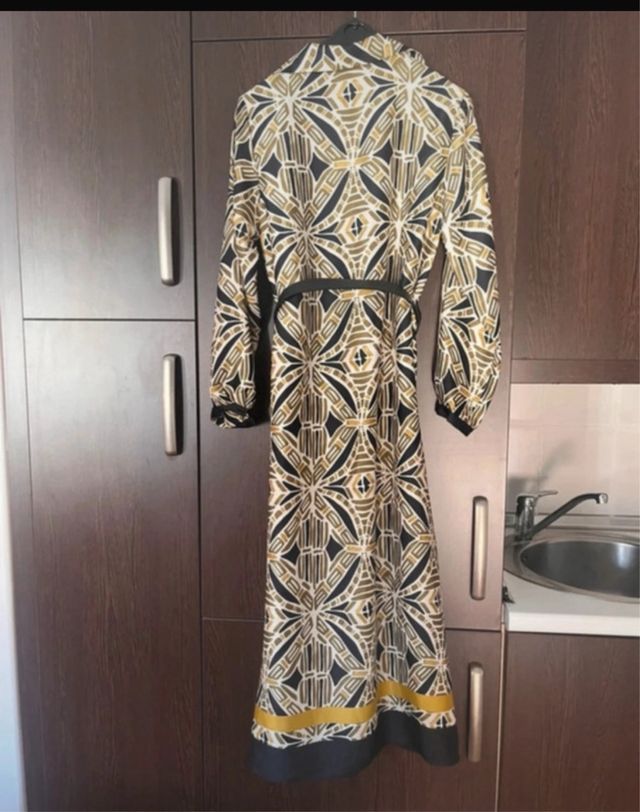 Vestido Zara estampado