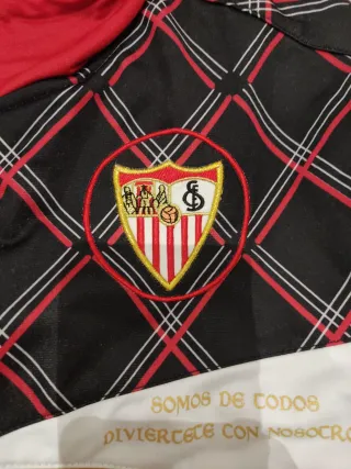 Sudadera Sevilla Joma Rojo y Negro. Vintage
