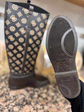 Botas Guess Senhora Castanho