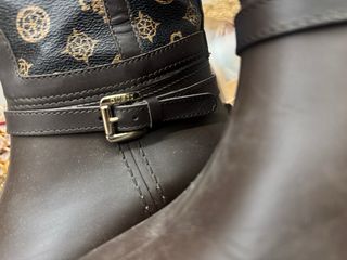 Botas Guess Senhora Castanho