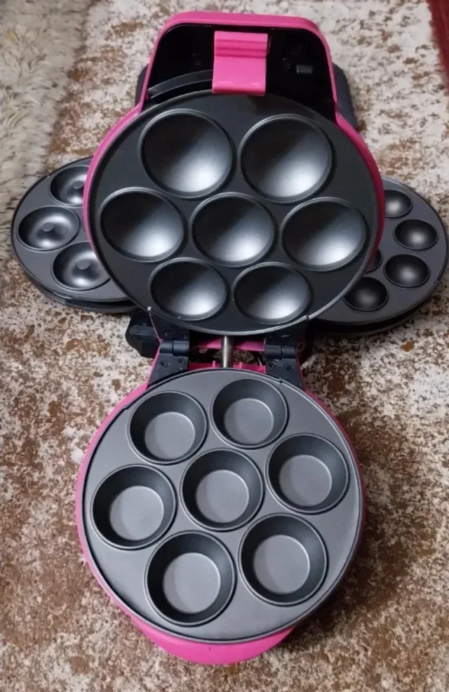 Máquina para hacer donuts y magdalenas