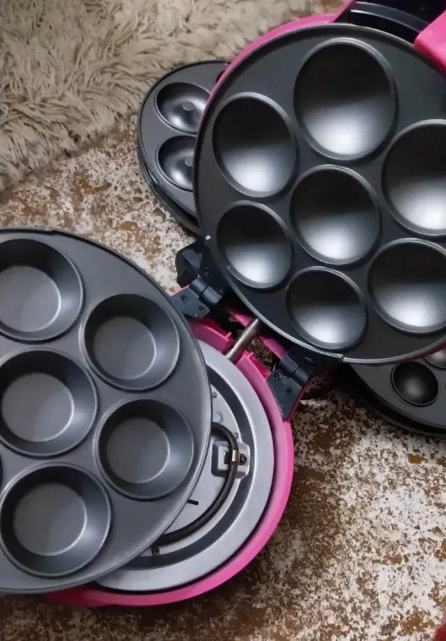 Máquina para hacer donuts y magdalenas