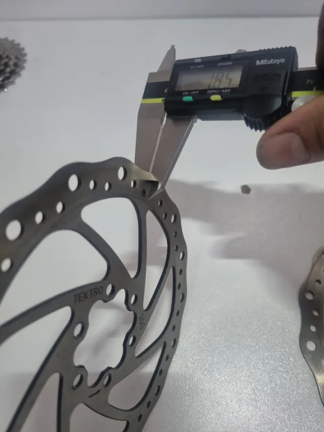 Pareja Discos Freno Tektro 180mm y 160mm