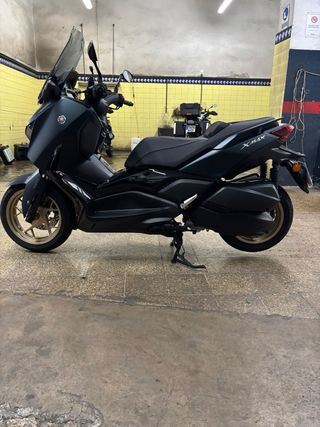 Yamaha XMax 300 Tech Max